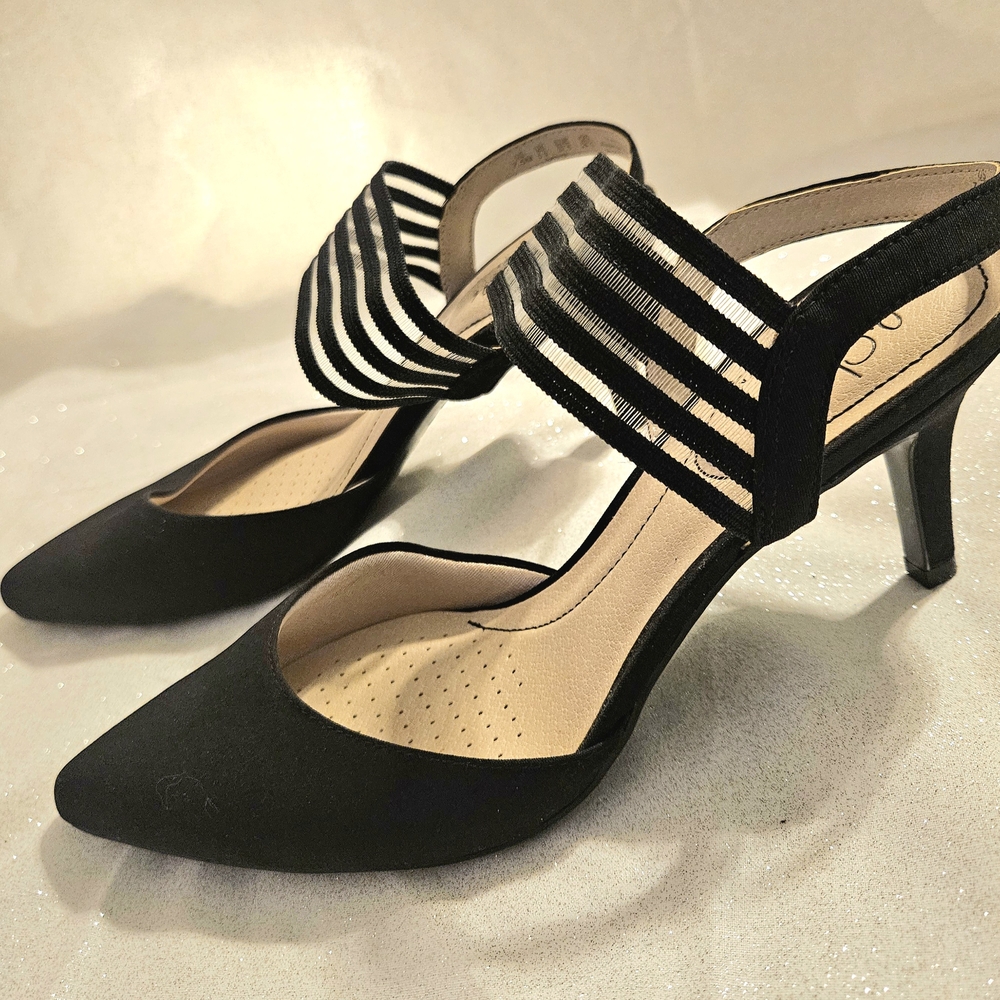 Life Stride Black Heels with Strappy Design